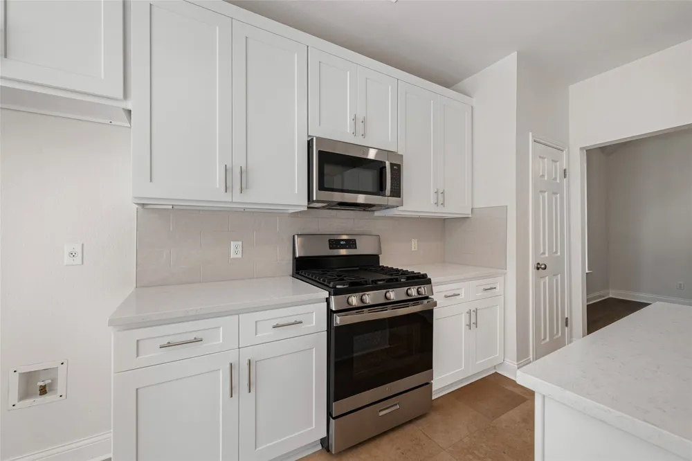 2212 Speidel Drive Pflugerville, TX 78660