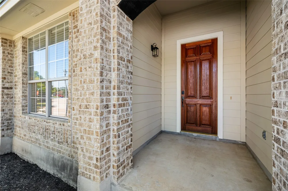 2212 Speidel Drive Pflugerville, TX 78660