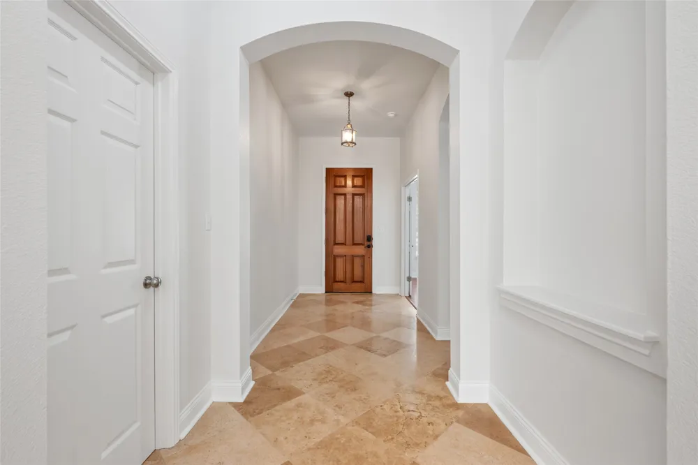 2212 Speidel Drive Pflugerville, TX 78660