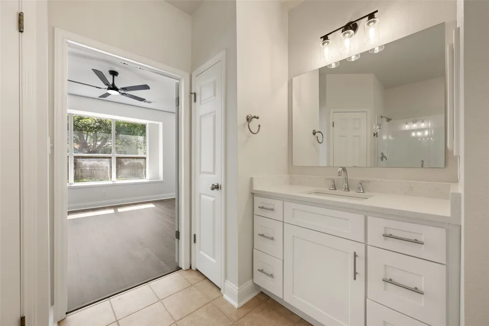 2212 Speidel Drive Pflugerville, TX 78660