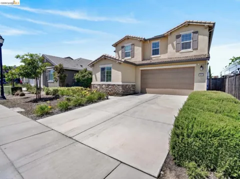 669 Longmont Dr