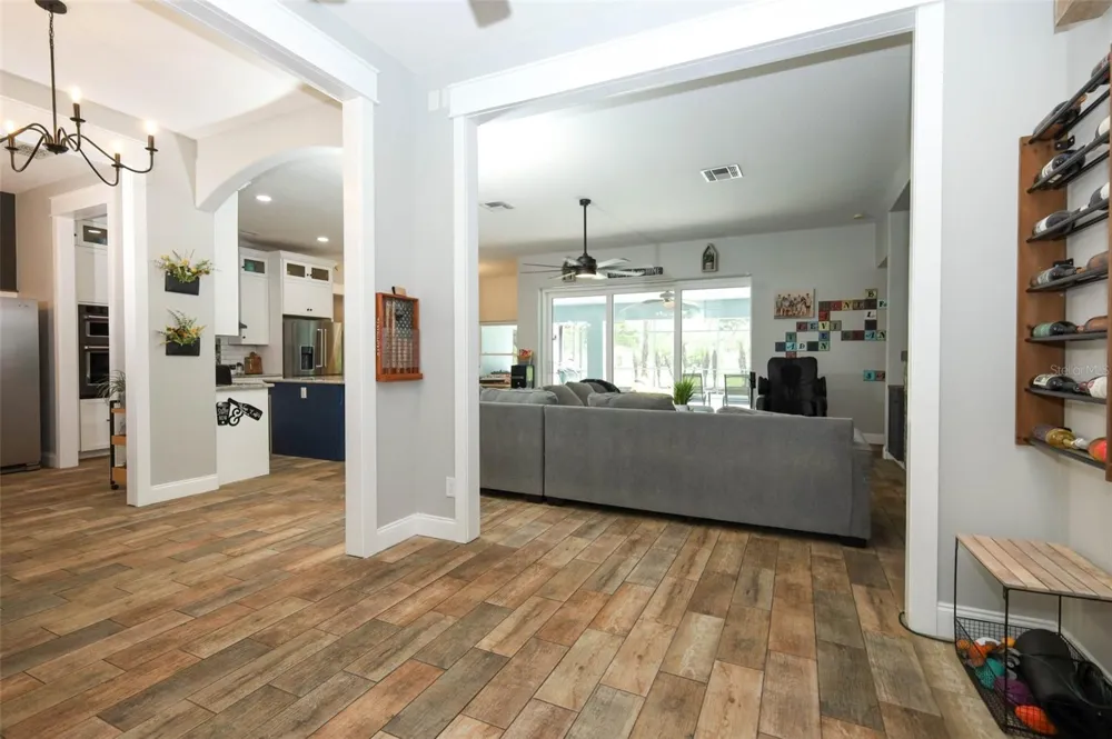 2461 WASSUM TRAIL Oviedo, FL 32766