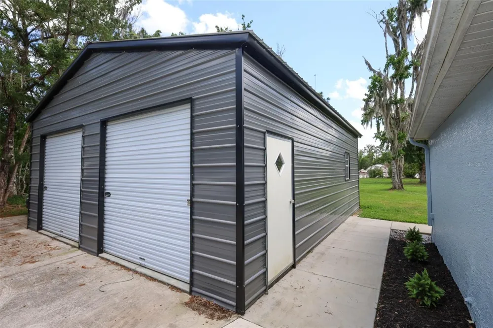 2461 WASSUM TRAIL Oviedo, FL 32766