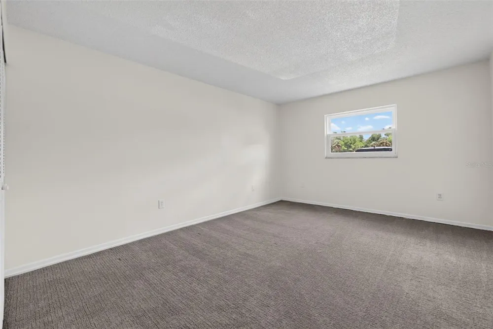 5800 HOLLYWOOD BOULEVARD #112 Sarasota, FL 34231