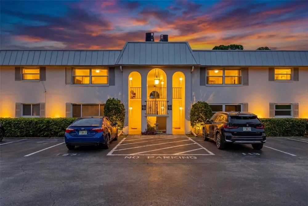 5800 HOLLYWOOD BOULEVARD #112 Sarasota, FL 34231
