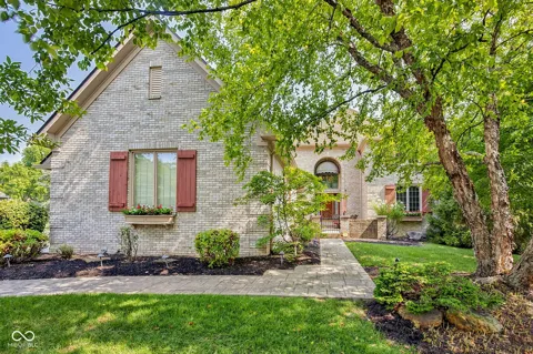 5424 Woodfield Drive