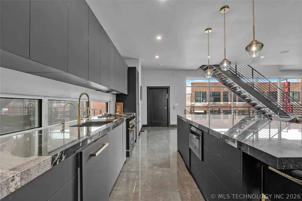 617 E 3rd Street #617 Tulsa, OK 74120
