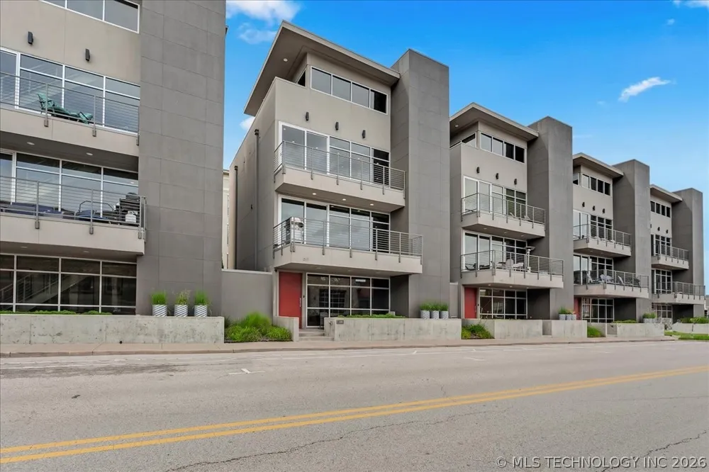 617 E 3rd Street #617 Tulsa, OK 74120