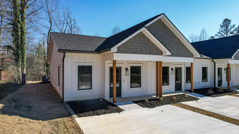 3480 Pinecrest Avenue NW Cleveland, TN 37312