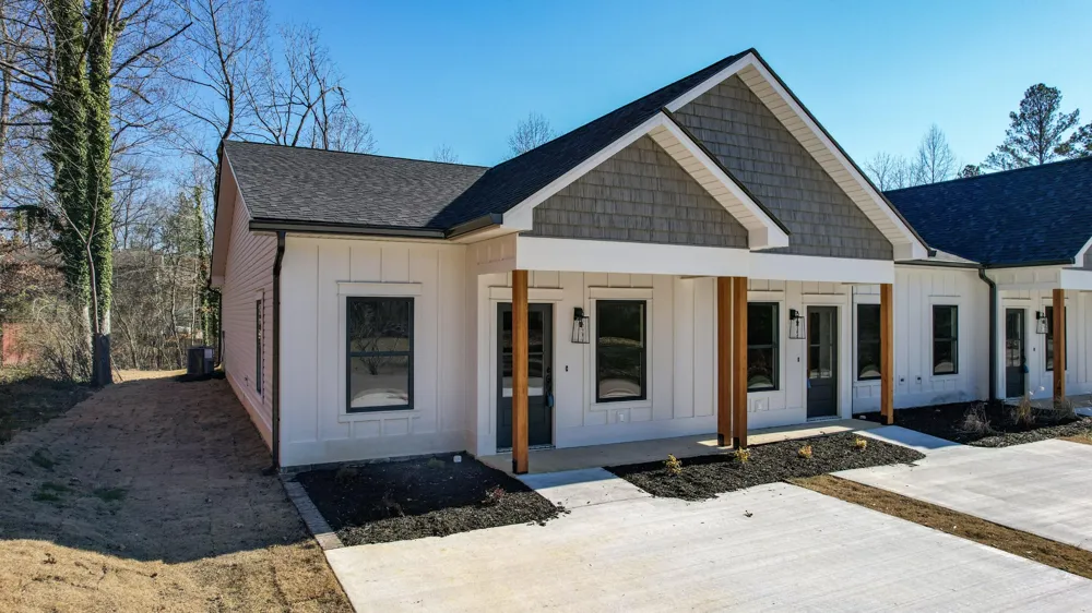 3486 Pinecrest Avenue NW Cleveland, TN 37312