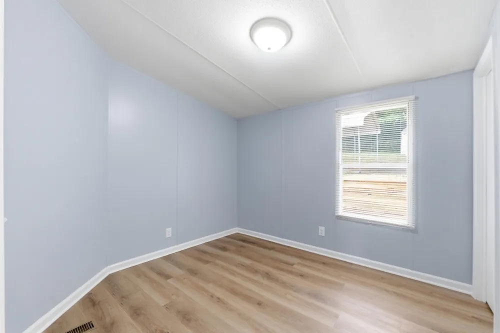 1301 River Road Decatur, TN 37322