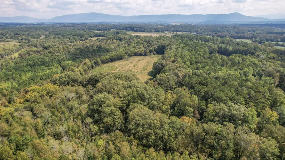 8093 Wright Lane NE Cleveland, TN 37323