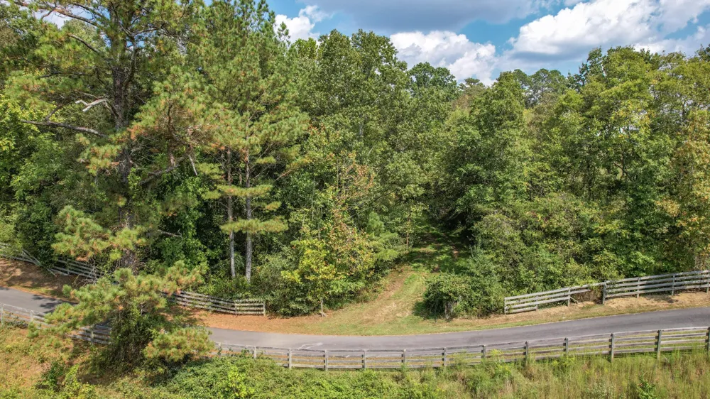 8093 Wright Lane NE Cleveland, TN 37323