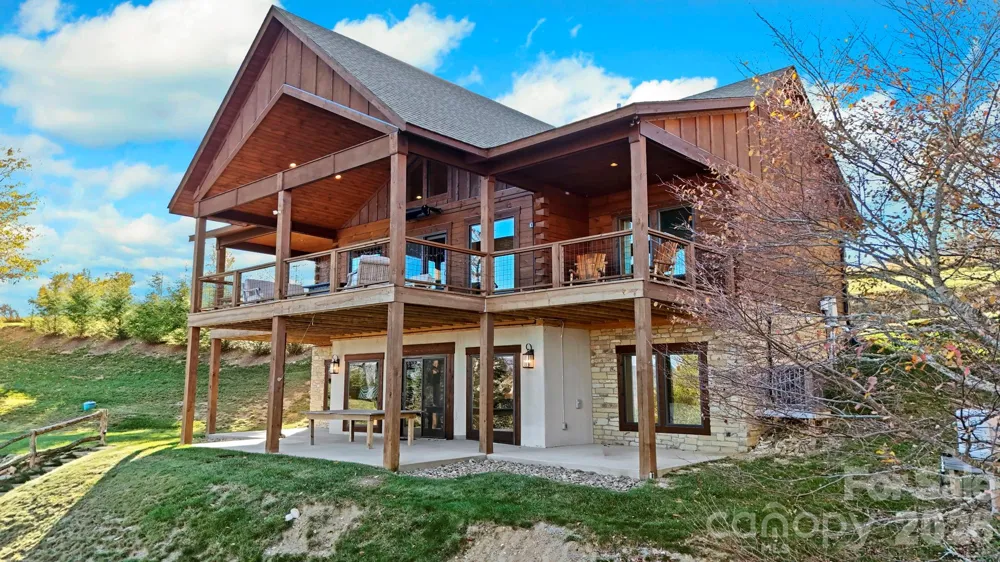 584 Grey Fox Ridge Banner Elk, NC 28604