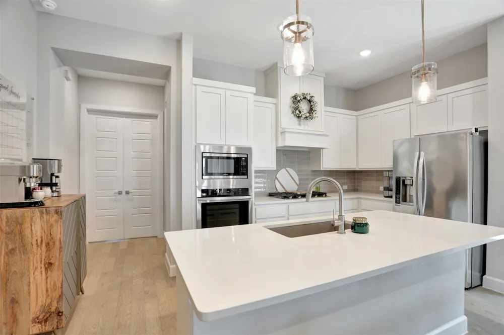 3548 Golden Bell Court Heath, TX 75126