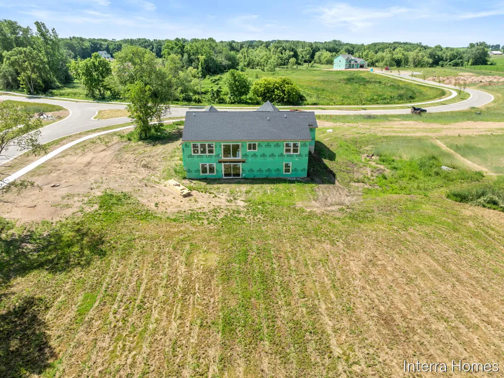 739 Goldenfield Drive Jamestown Charter Township, MI 49315