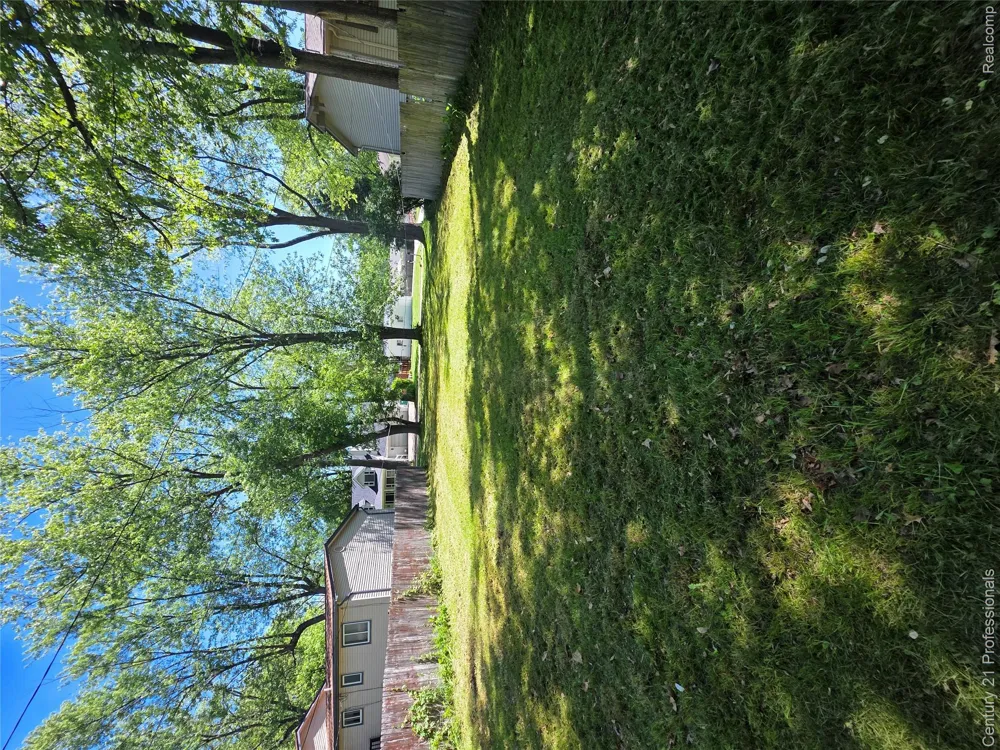 VL Rio Vista Commerce Charter Township, MI 48382