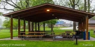 VL Rio Vista Commerce Charter Township, MI 48382