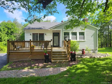 286 Dingle Daisy Road