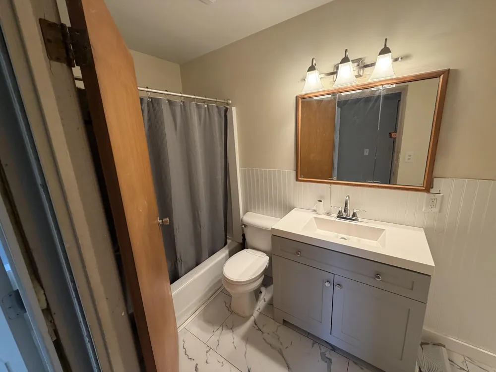 102 Northview Drive Valparaiso, IN 46383