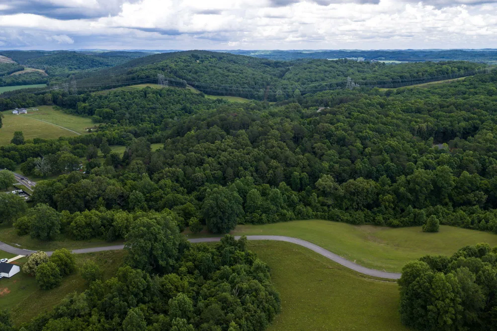 15 Espalier Drive Decatur, TN 37322