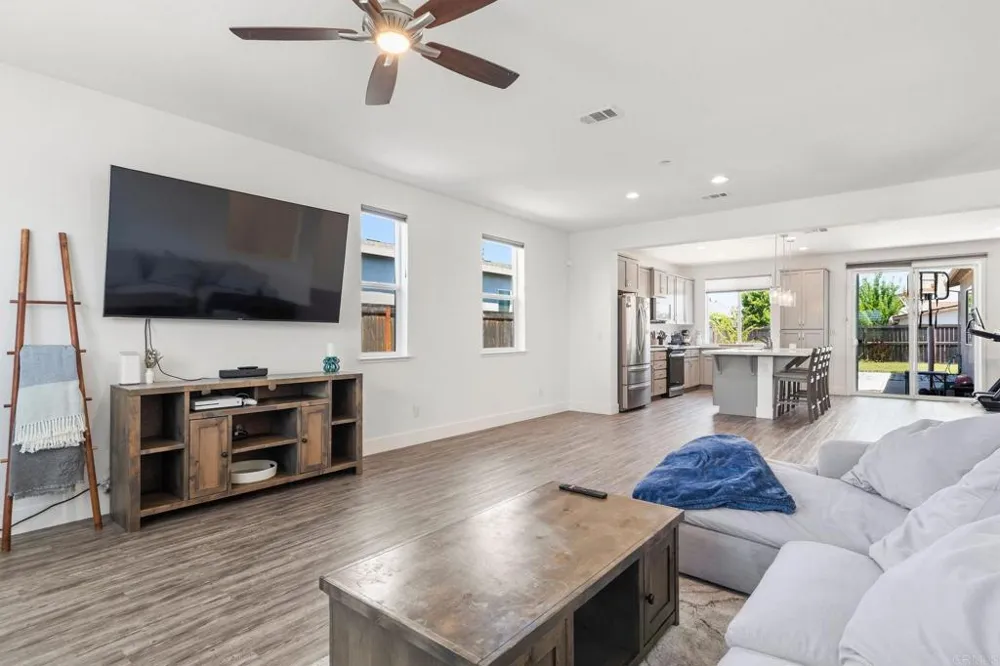 4726 Durum Way Roseville, CA 95747