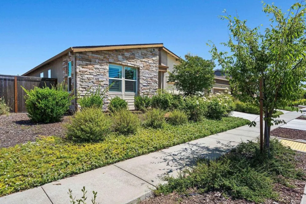 4726 Durum Way Roseville, CA 95747