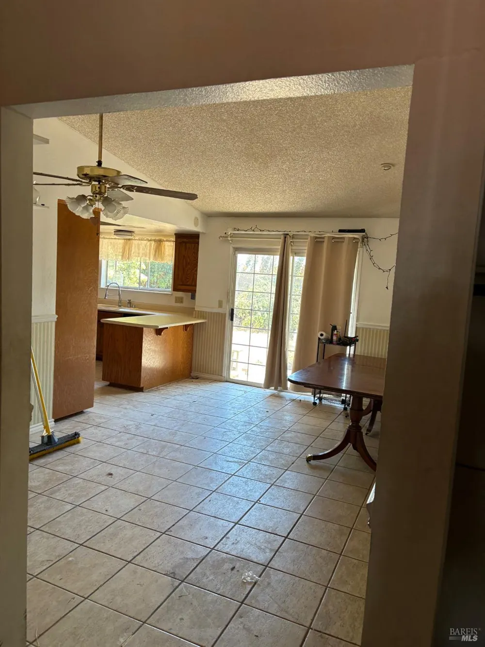 755 Oakmeade Drive Vacaville, CA 95687