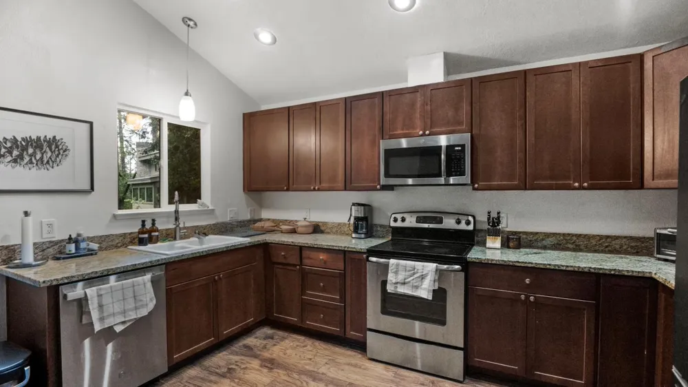 11528 Pine Cone Drive Kyburz, CA 95720
