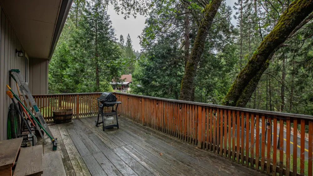 11528 Pine Cone Drive Kyburz, CA 95720