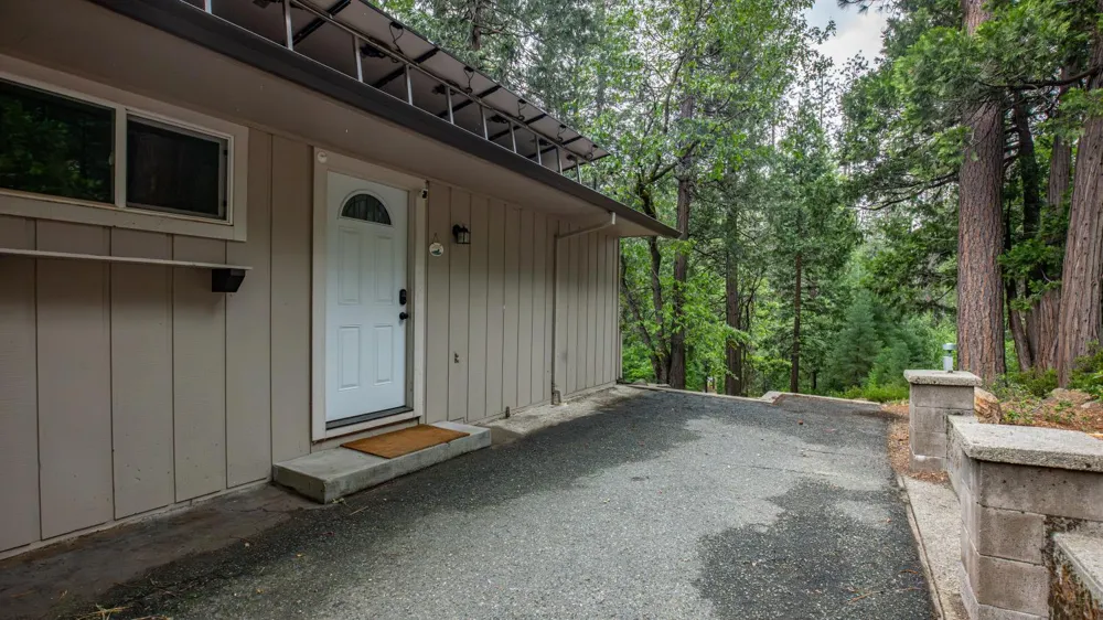 11528 Pine Cone Drive Kyburz, CA 95720