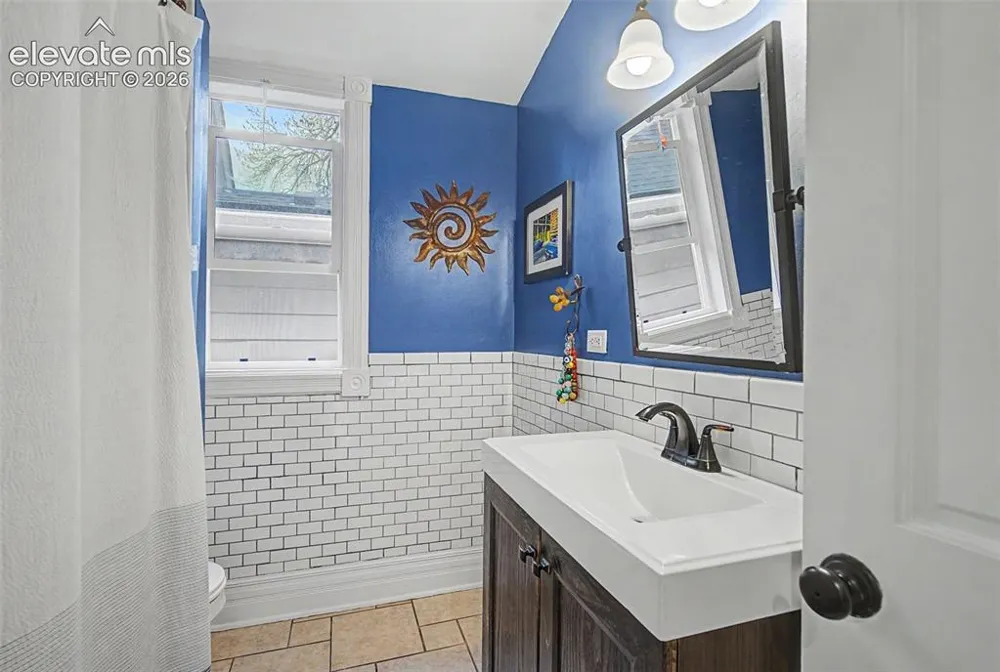 60 Waltham Avenue Manitou Springs, CO 80829