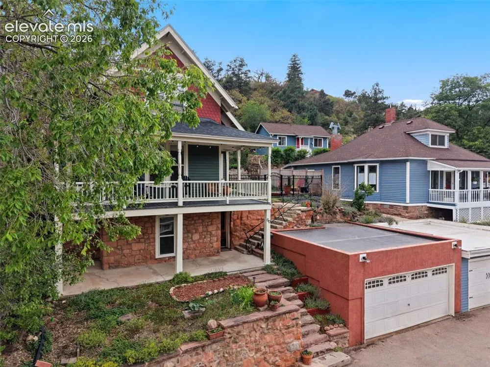 60 Waltham Avenue Manitou Springs, CO 80829