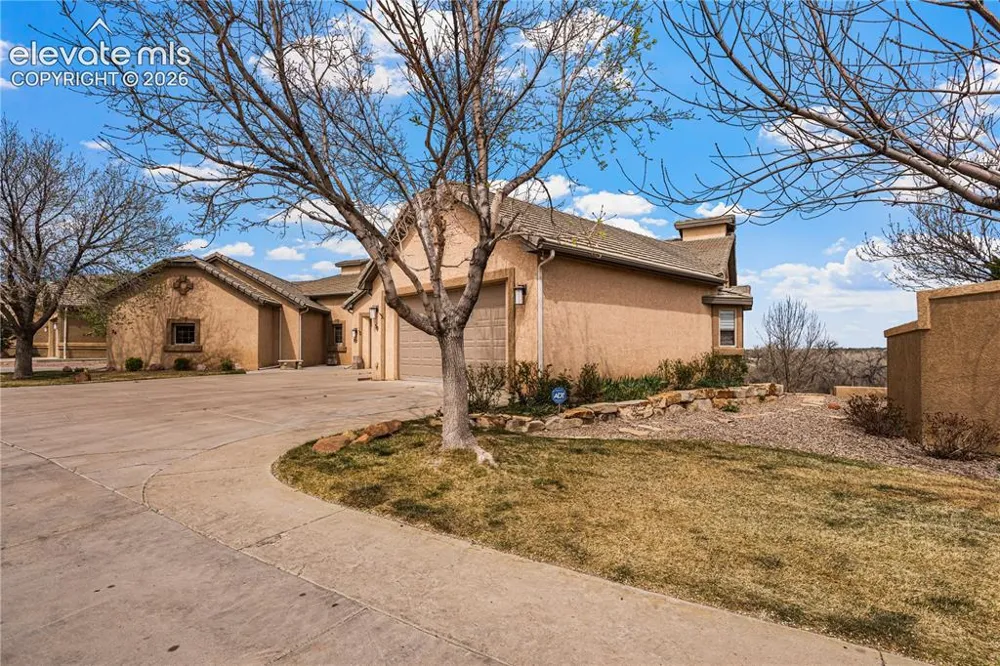 50 Aberdeen Bluff Pueblo, CO 81004