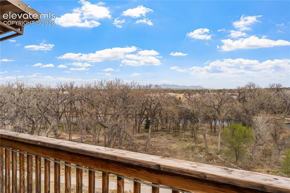 50 Aberdeen Bluff Pueblo, CO 81004