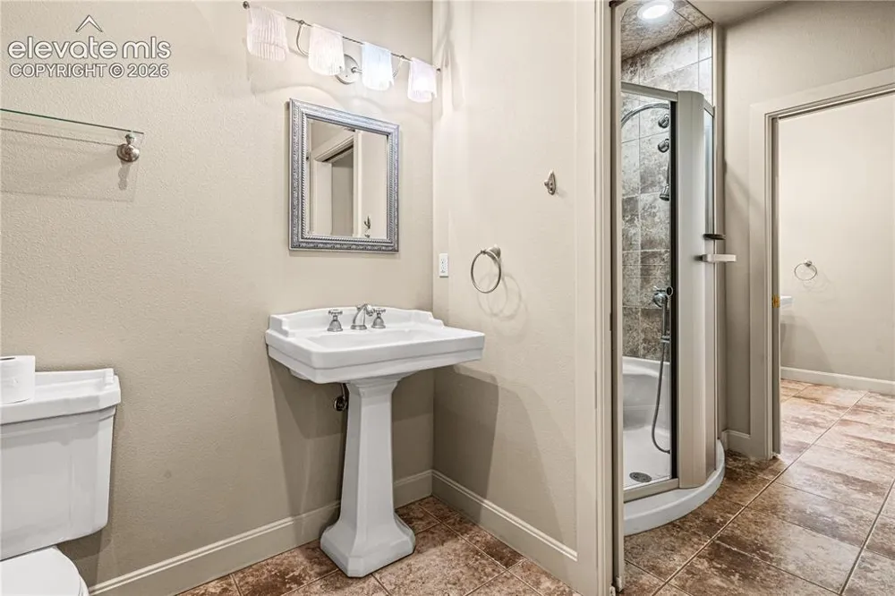 50 Aberdeen Bluff Pueblo, CO 81004