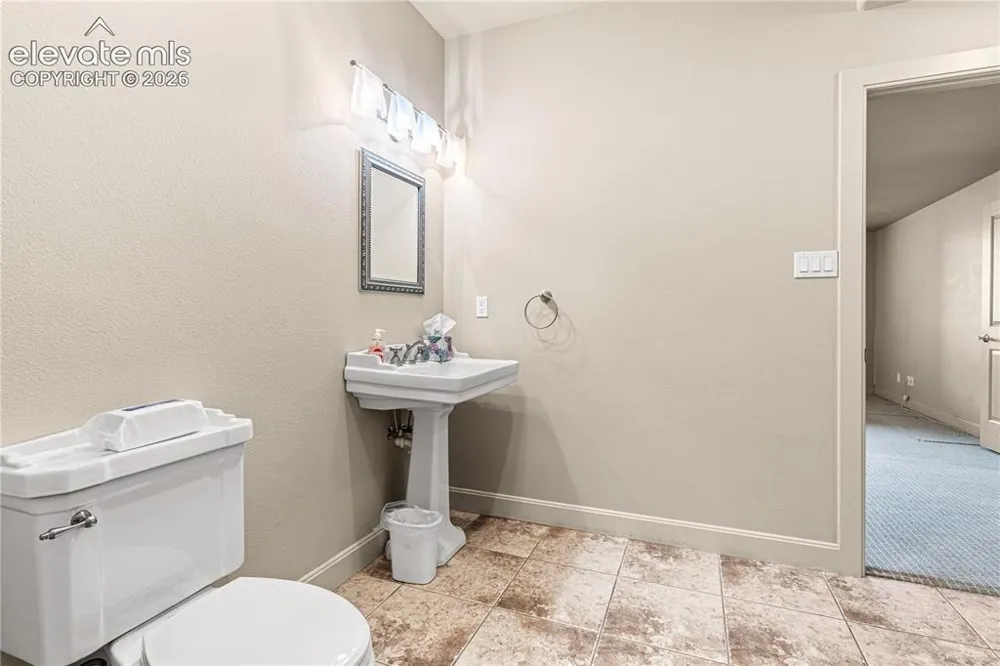 50 Aberdeen Bluff Pueblo, CO 81004