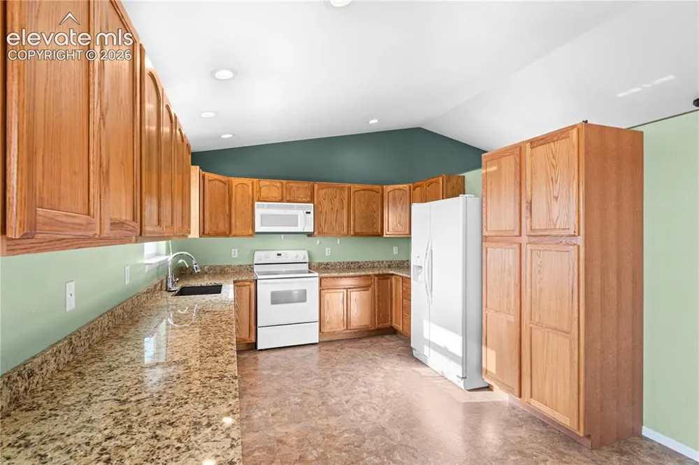 1501 Gentry Lane Pueblo West, CO 81007