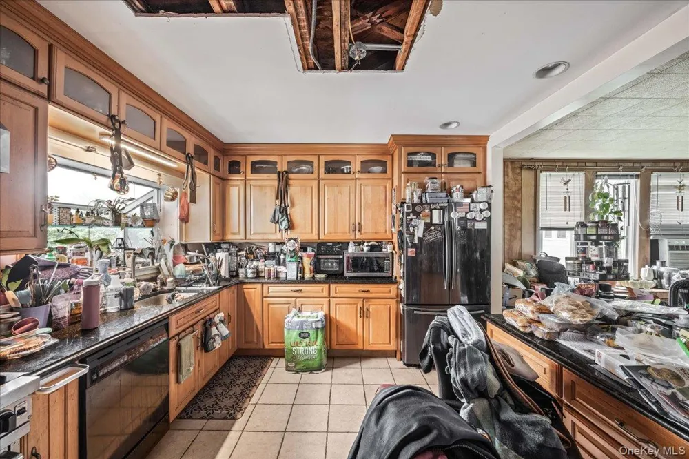 27 Faneuil Place New Rochelle, NY 10801