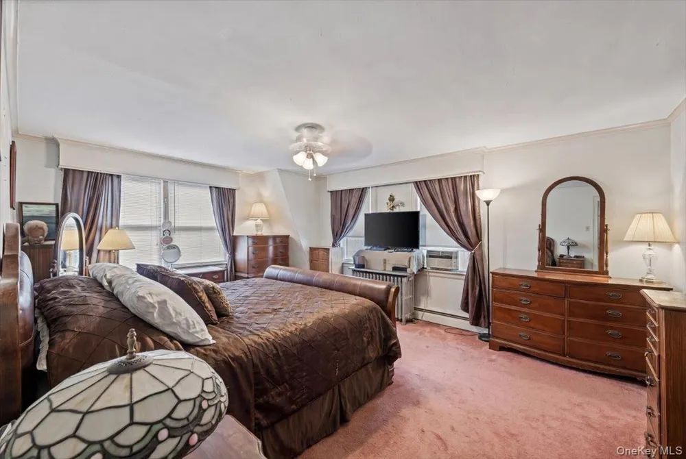 27 Faneuil Place New Rochelle, NY 10801