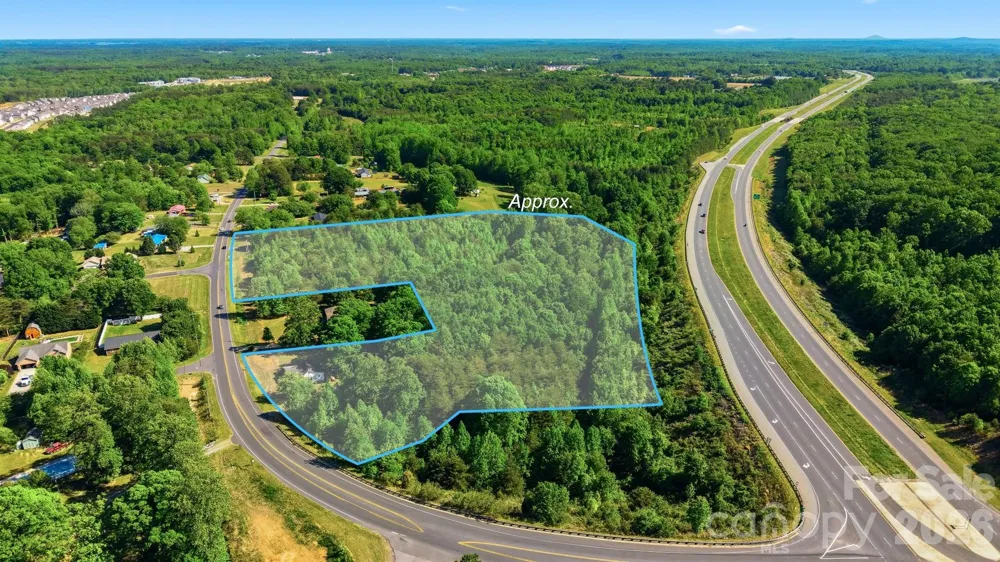 5429 S NC 16 Business Highway Maiden, NC 28650