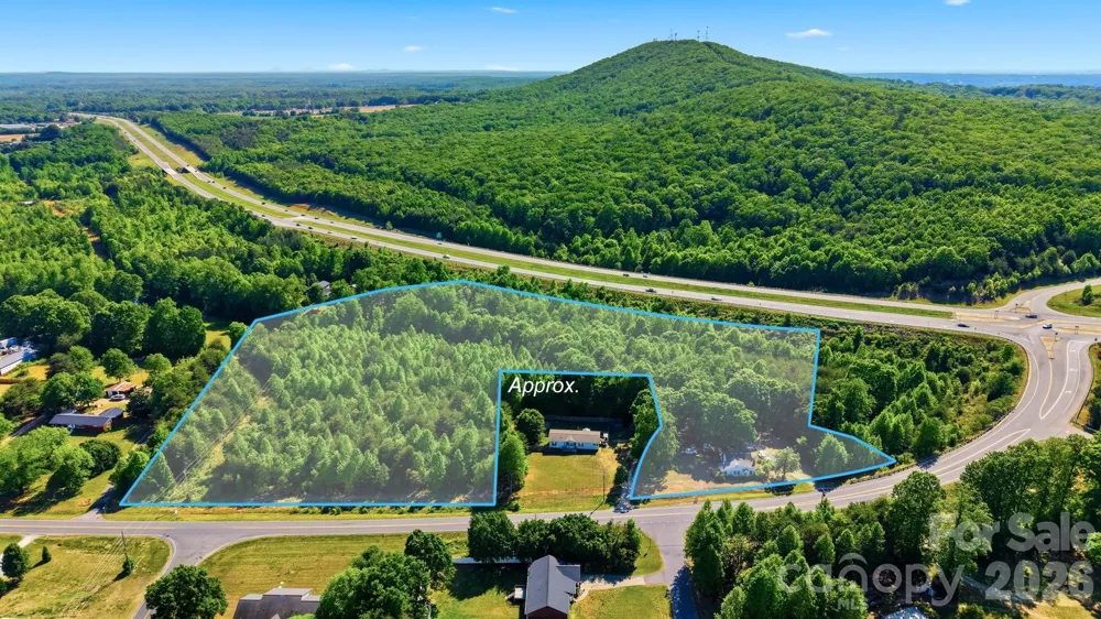 5429 S NC 16 Business Highway Maiden, NC 28650