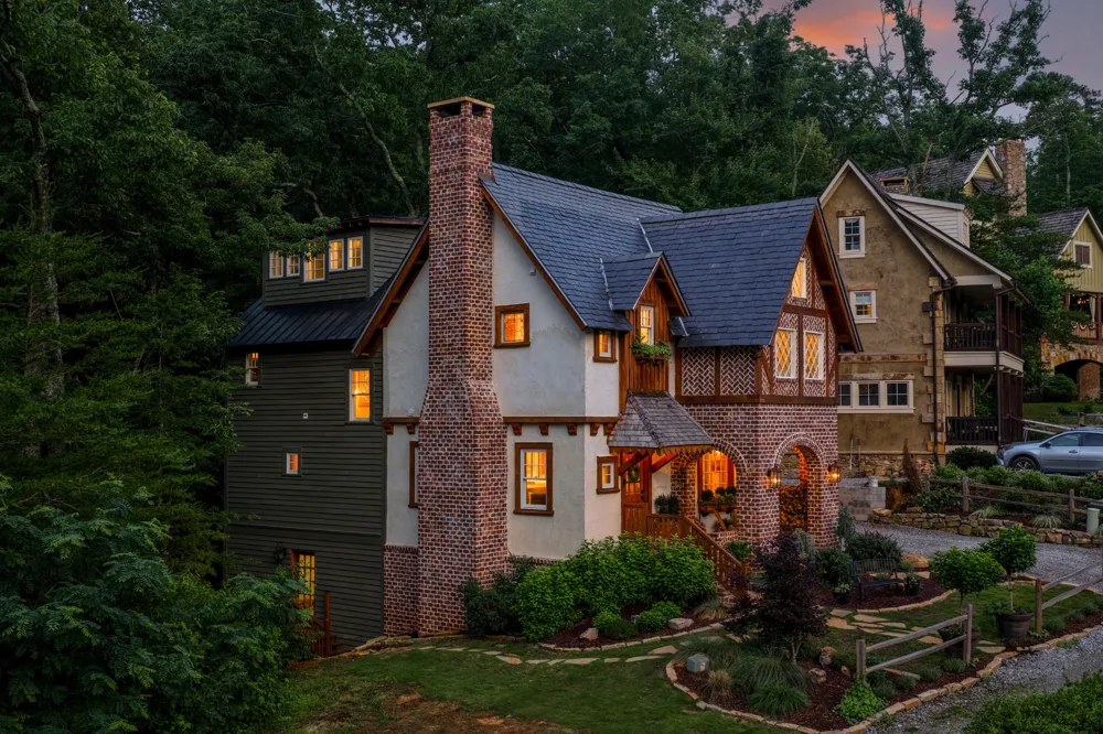 32 Lantern Cove Road Chickamauga, GA 30707