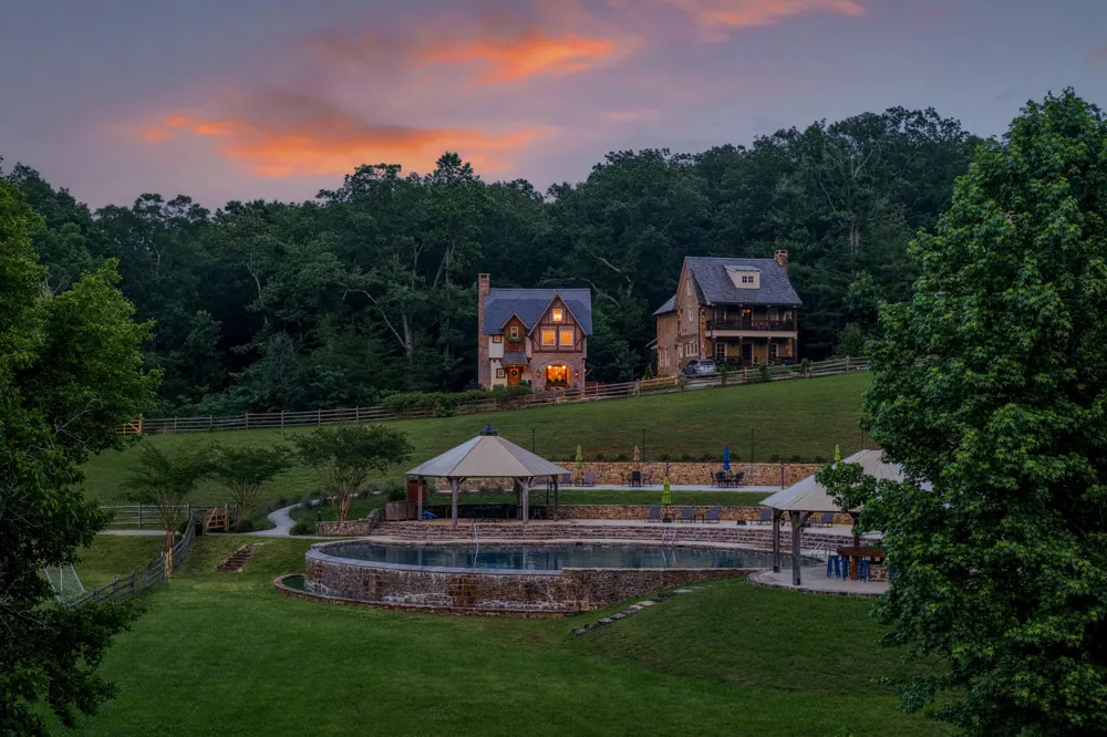 32 Lantern Cove Road Chickamauga, GA 30707