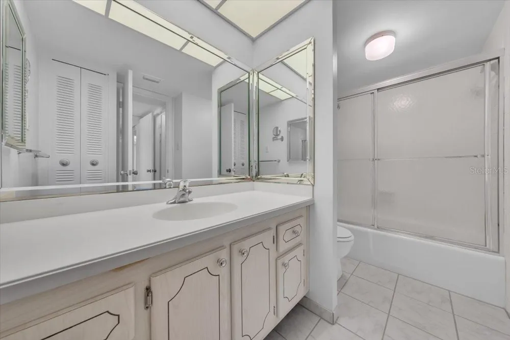660 ISLAND WAY #301 Clearwater Beach, FL 33767