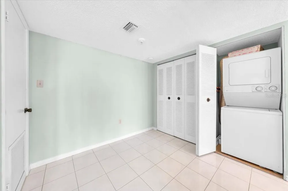 660 ISLAND WAY #301 Clearwater Beach, FL 33767