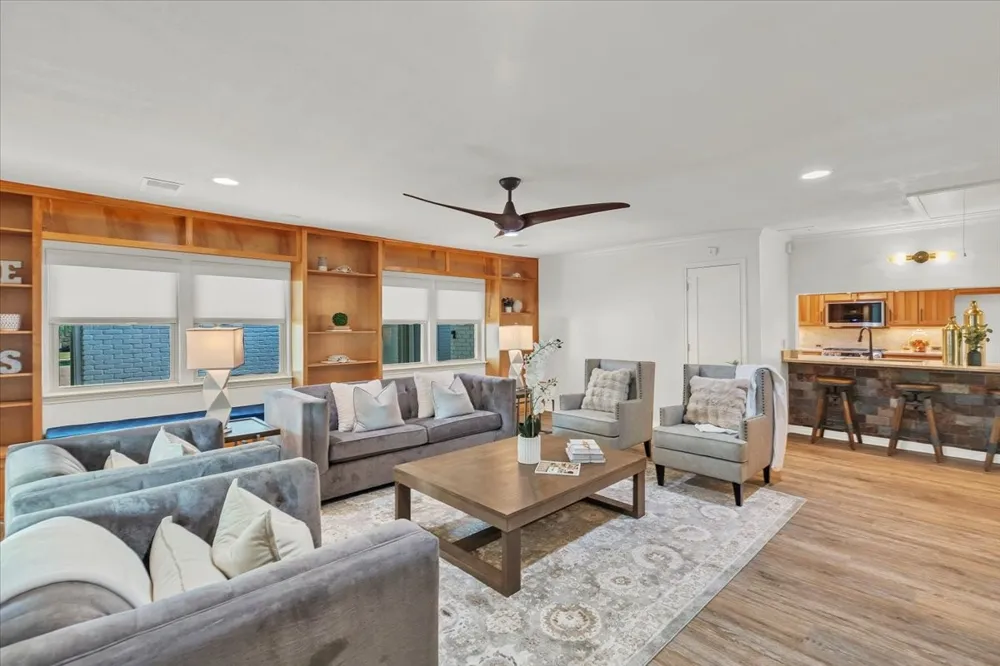 1943 Camelot Drive Grapevine, TX 76051