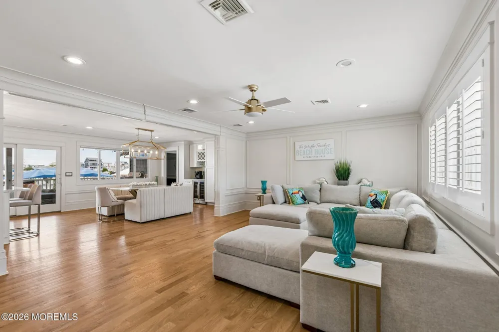 331 Venice Drive Lavallette, NJ 08735