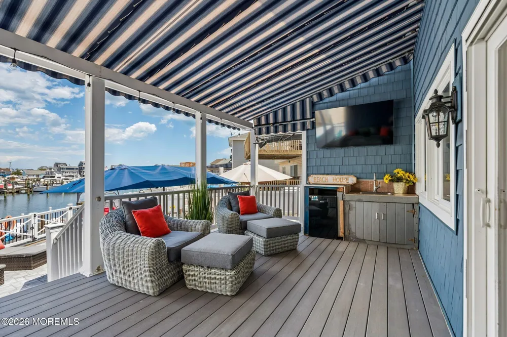 331 Venice Drive Lavallette, NJ 08735
