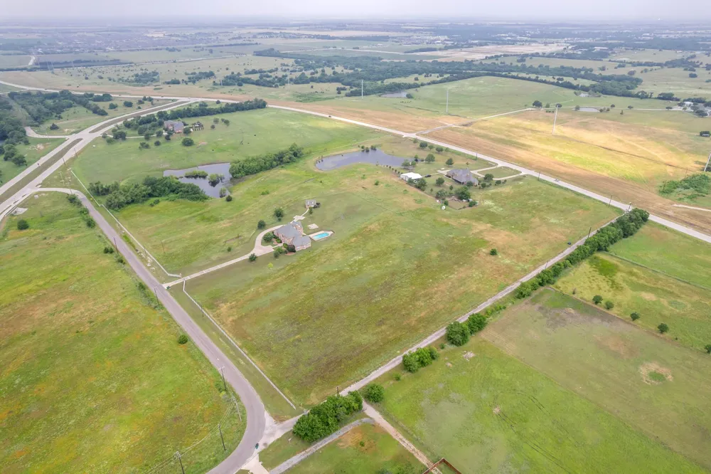 5363 Hackberry Circle Celina, TX 75009